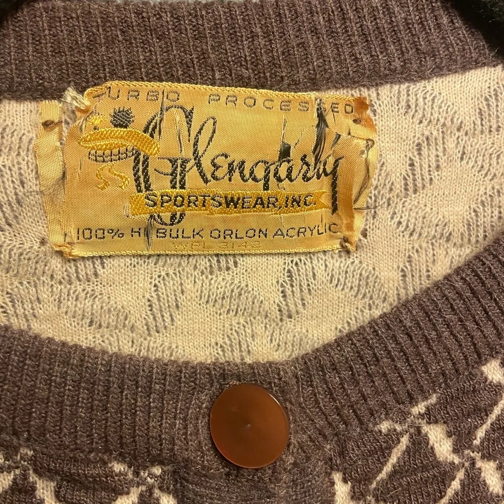 Vintage 40’s/50’s Glengarry Orlon Acrylic Button Up brown and ivory Cardigan - Picture 3 of 6